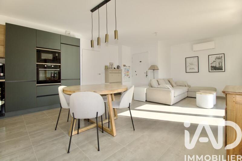 Appartement - 64 m² - 3 pièces