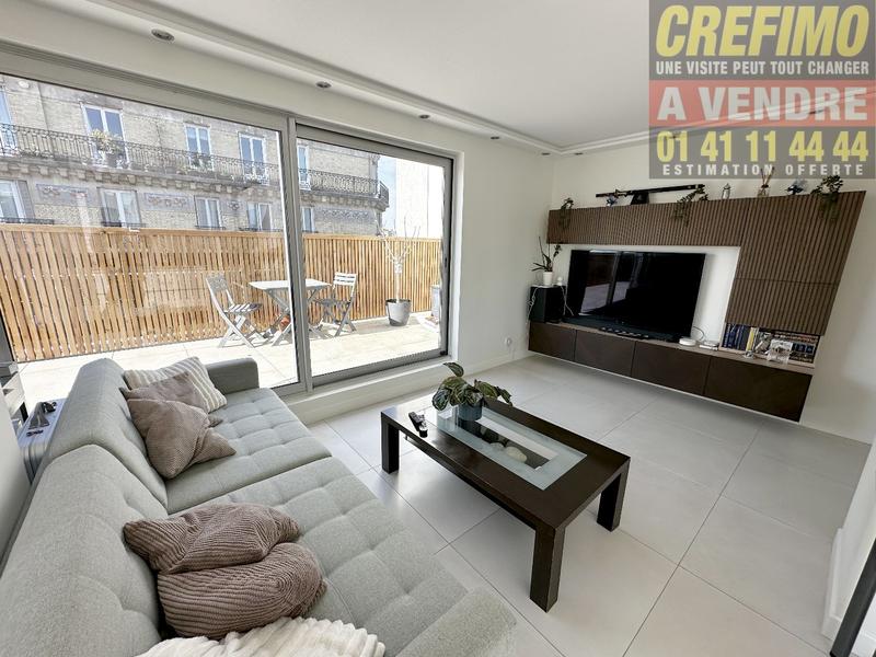 Appartement - 99 m² - 4 pièces