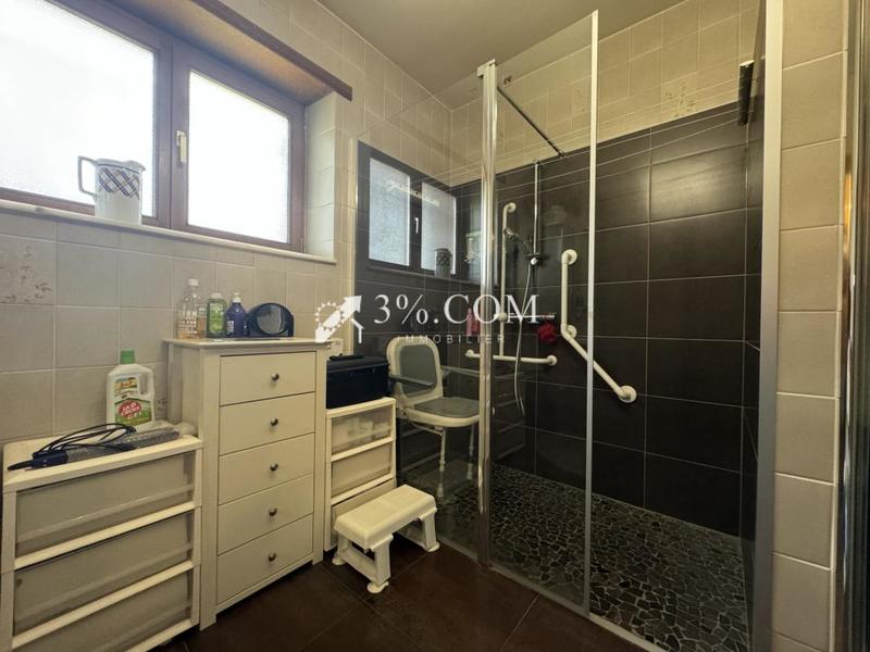 Maison - 206 m² - 5 pièces