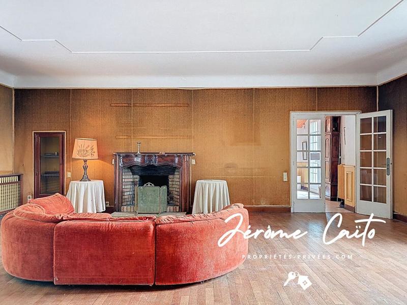 Immeuble - 1 358 m² - 20 pièces