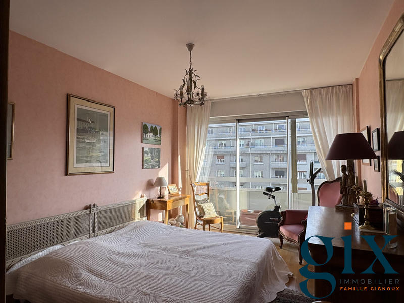 Appartement - 172 m² - 6 pièces