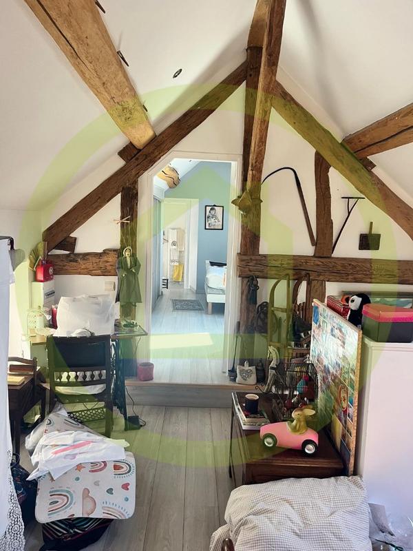 Maison - 80 m² - 4 pièces