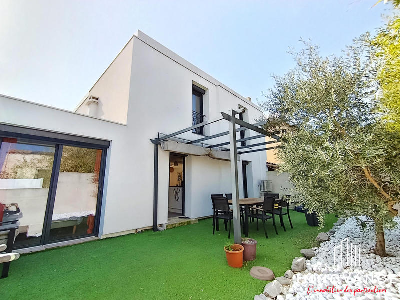 Maison - 105 m² - 5 pièces