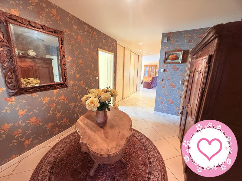 Maison - 165 m² - 6 pièces