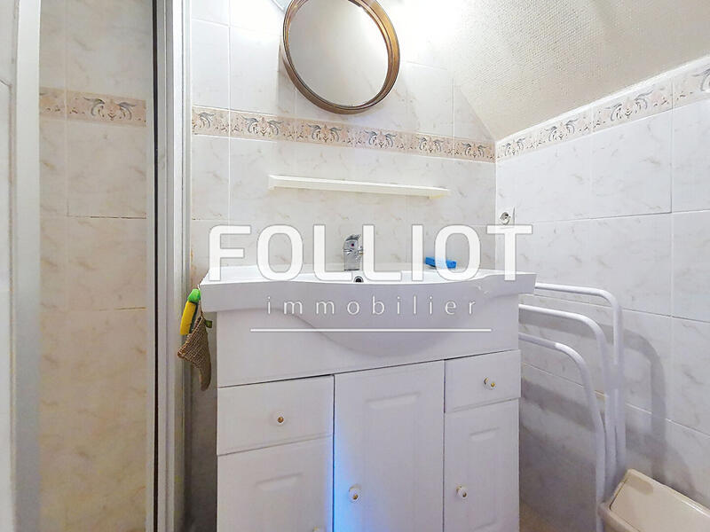 Maison - 182 m² - 6 pièces