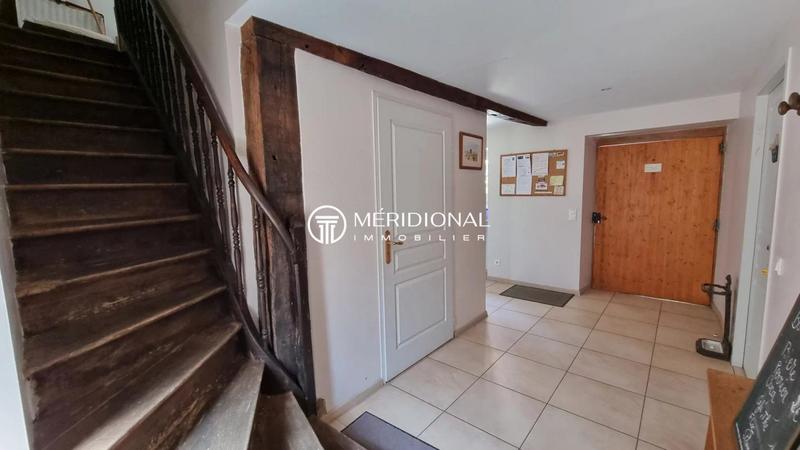 Maison - 648 m² - 22 pièces