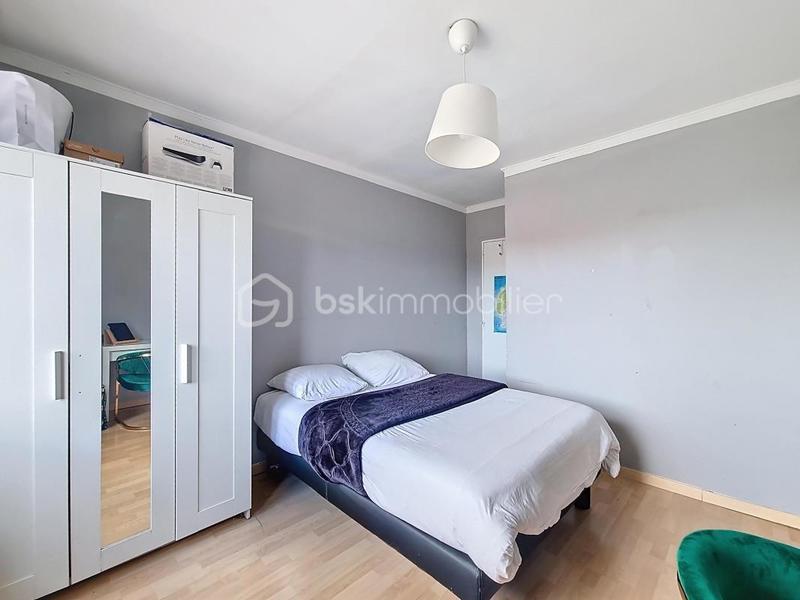 Maison - 180 m² - 7 pièces