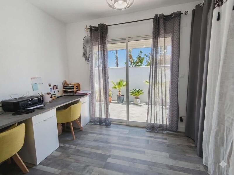 Villa - 240 m² - 10 pièces