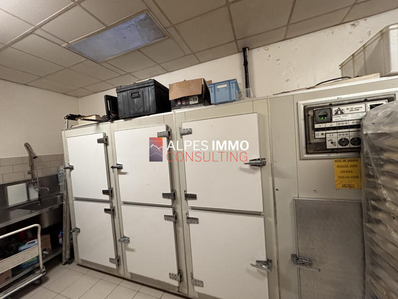 Fonds de commerce - 455 m²