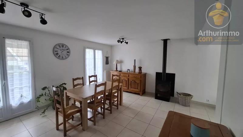 Maison - 167 m² - 6 pièces