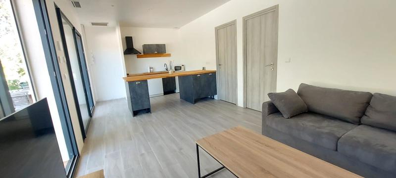 Villa - 250 m² - 6 pièces