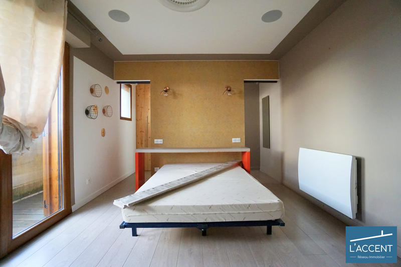 Local d'activités - 400 m²