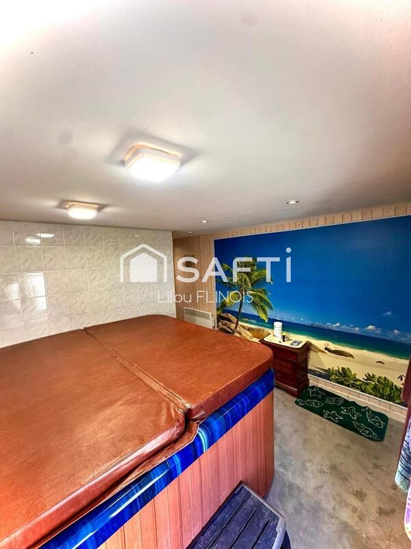 Maison - 182 m² - 4 pièces