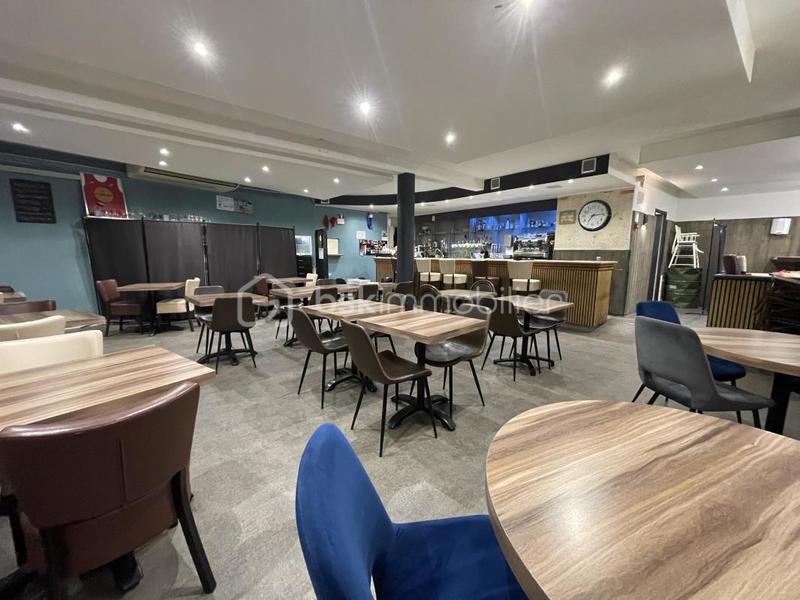 Appartement - 300 m²