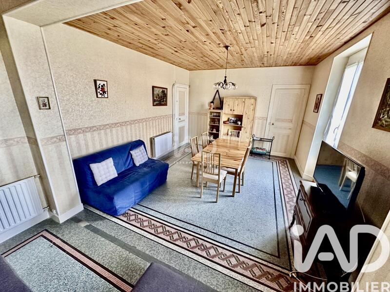 Appartement - 90 m² - 4 pièces