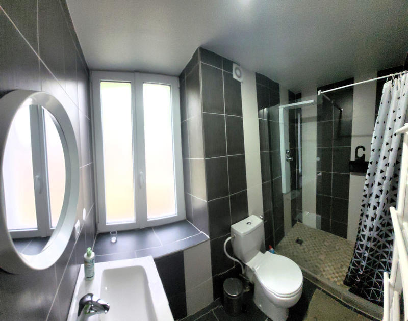 Propriété - 310 m² - 12 pièces