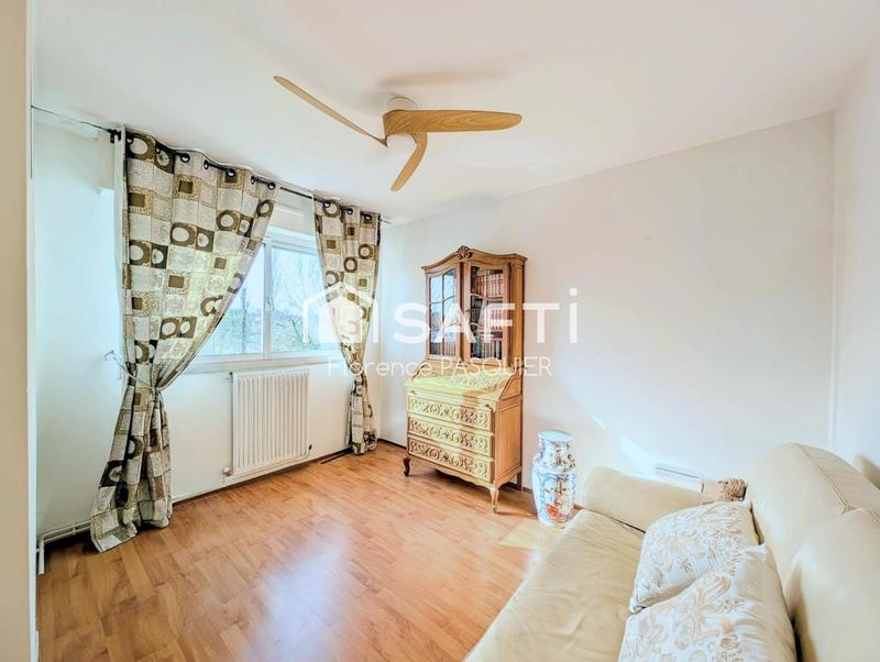 Appartement - 96 m² - 5 pièces