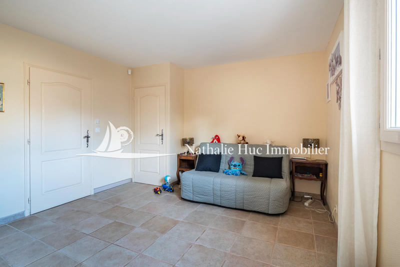 Maison - 200 m² - 7 pièces