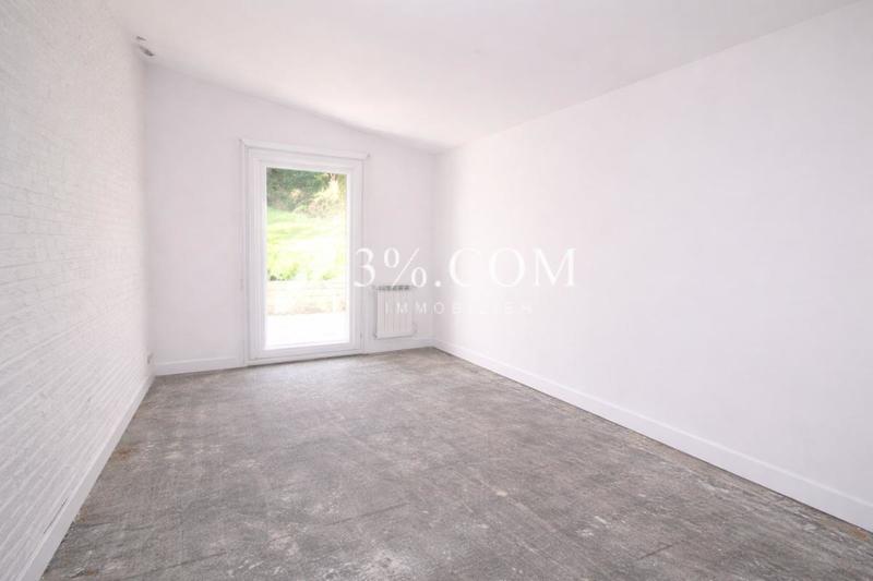 Demeure - 150 m² - 8 pièces