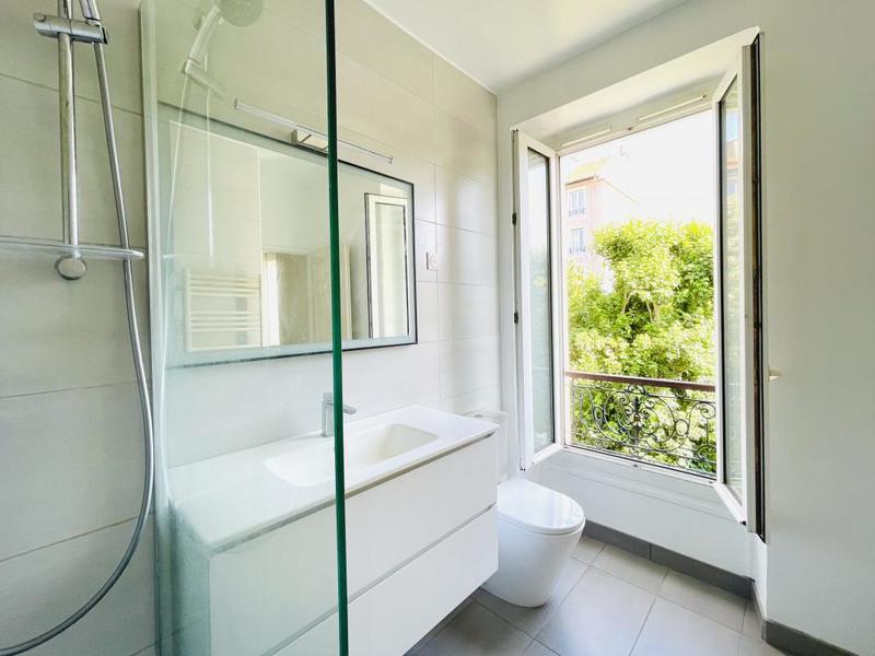 Appartement - 75 m² - 3 pièces