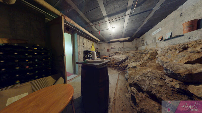 Maison - 146 m² - 7 pièces