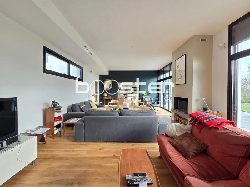 Maison ancienne - 213 m² - 7 pièces