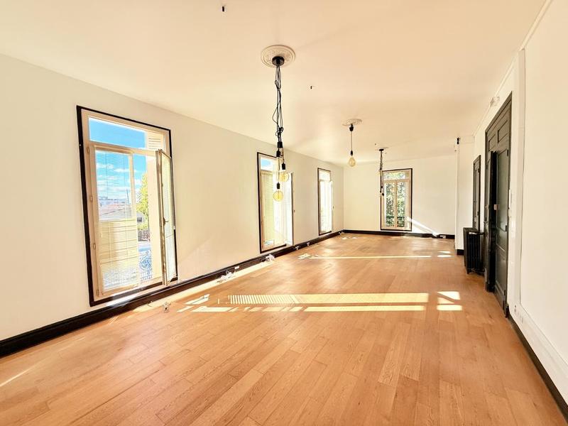 Immeuble - 500 m² - 16 pièces