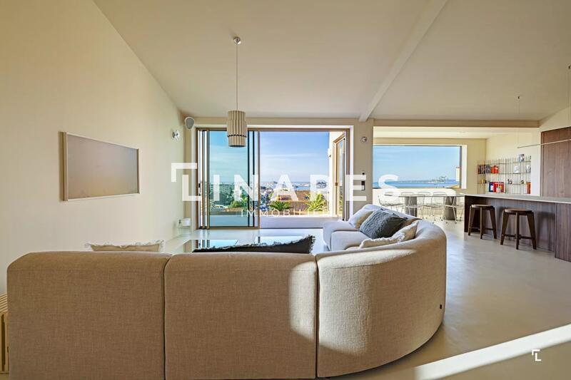 Maison - 192 m² - 5 pièces