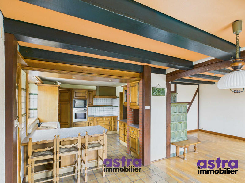 Maison - 142 m² - 5 pièces