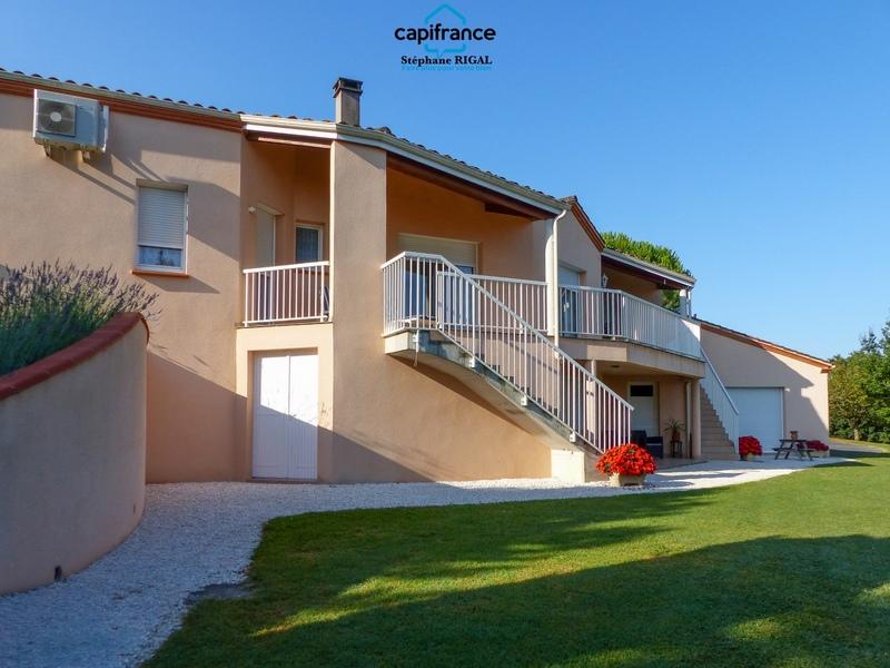 Propriété - 175 m² - 6 pièces