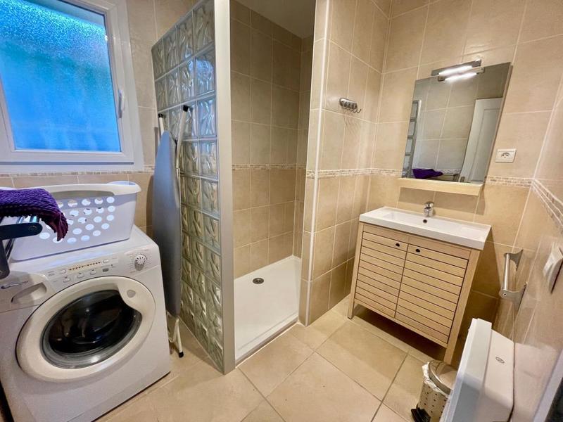 Maison - 340 m² - 11 pièces