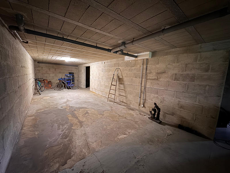 Maison - 200 m² - 9 pièces