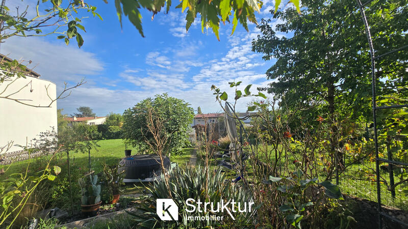 Maison - 115 m² - 5 pièces