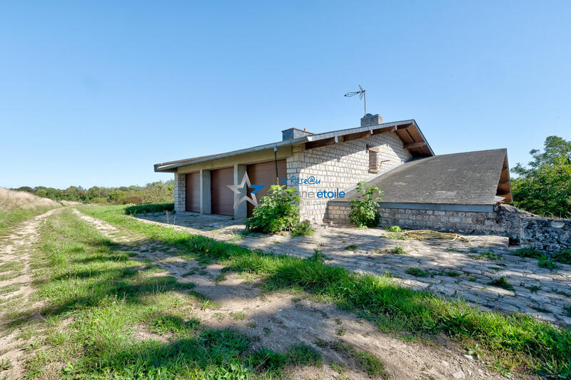 Maison - 215 m² - 7 pièces