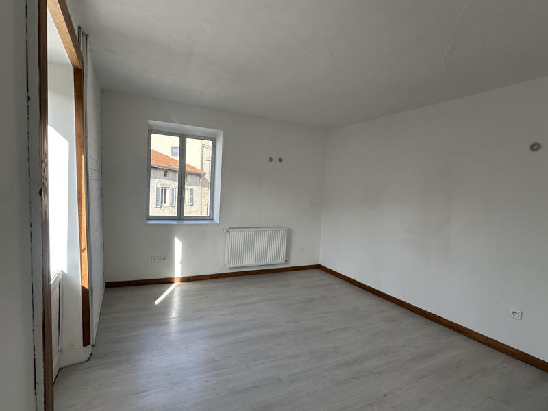 Maison - 80 m² - 4 pièces