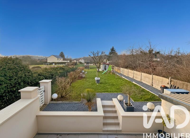 Maison de village - 125 m² - 5 pièces