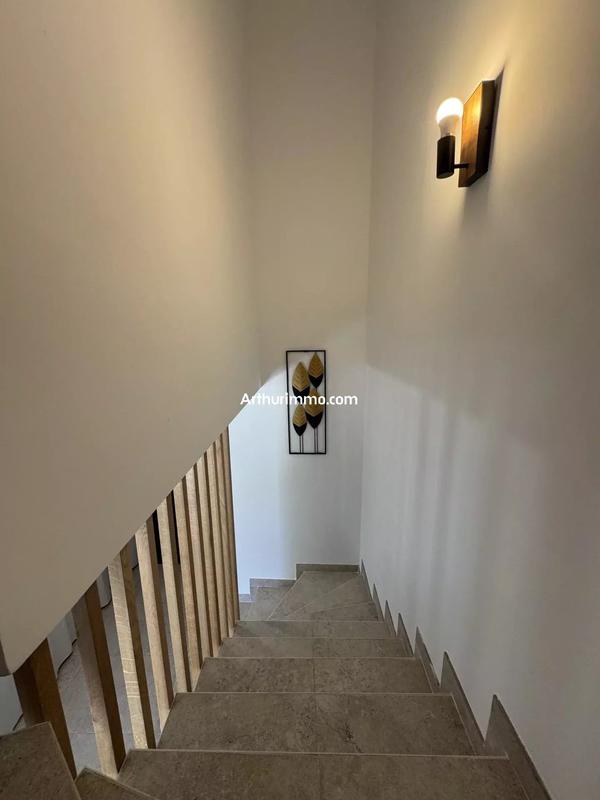 Maison - 94 m² - 4 pièces