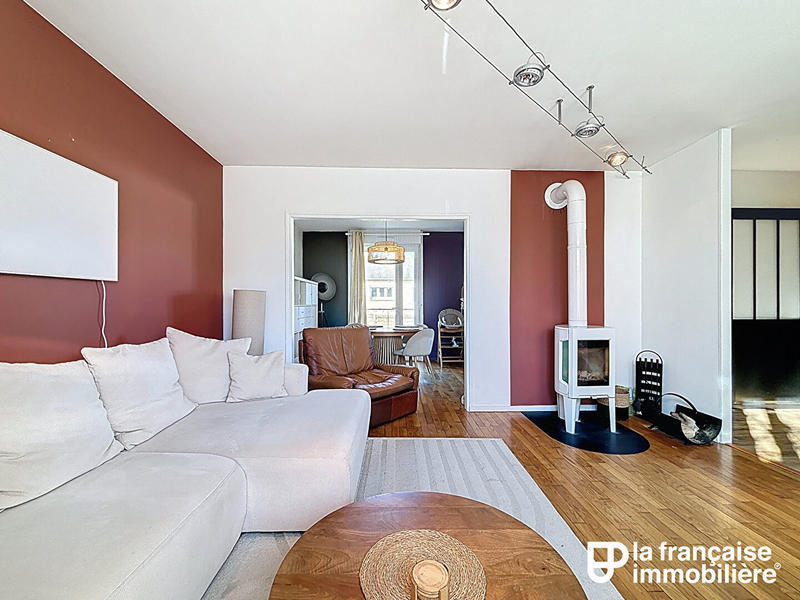 Maison - 92 m² - 6 pièces