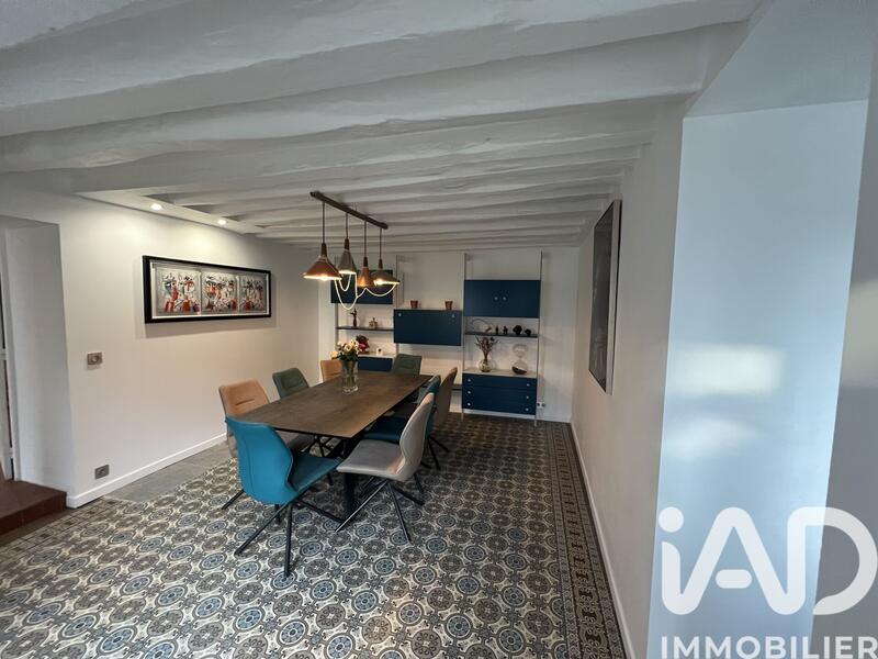 Maison - 145 m² - 6 pièces