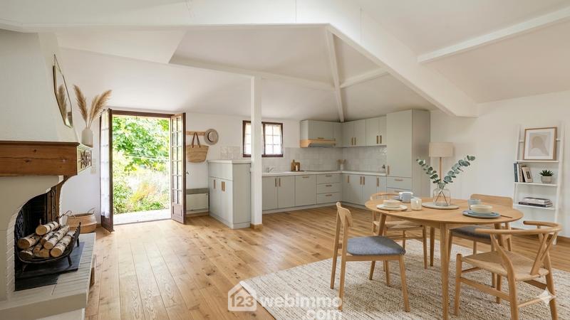 Maison - 370 m² - 12 pièces