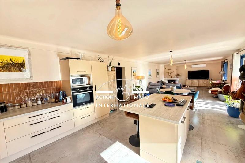 Villa - 149 m² - 6 pièces