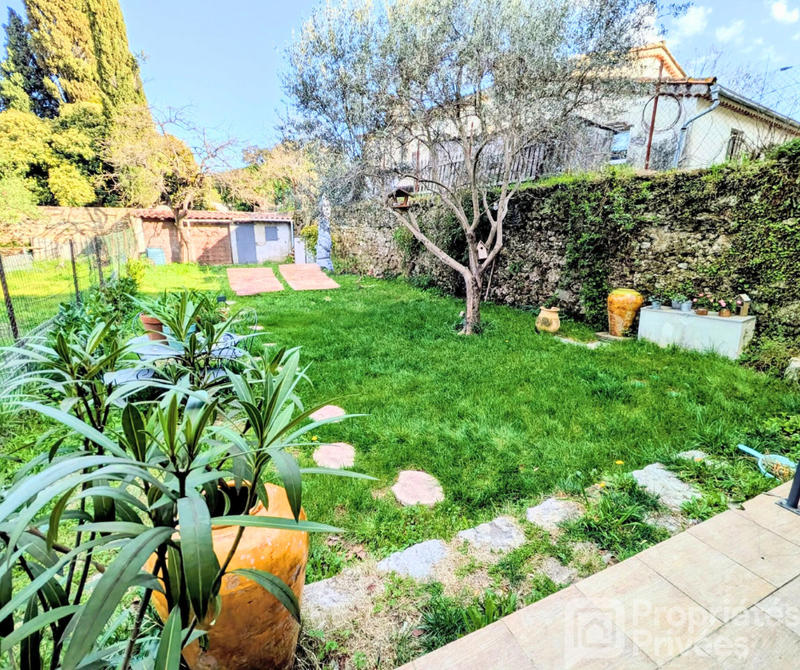 Maison - 103 m² - 4 pièces