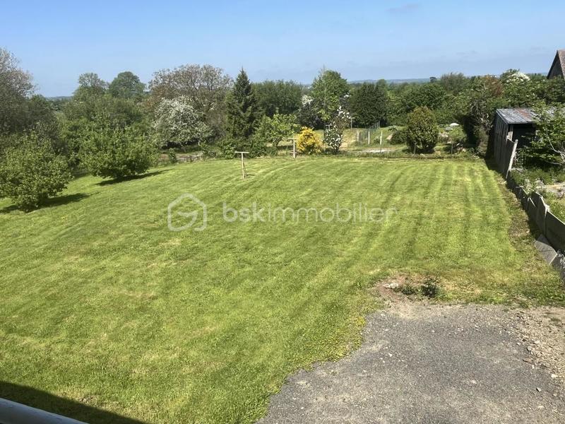 Maison traditionnelle - 120 m² - 7 pièces