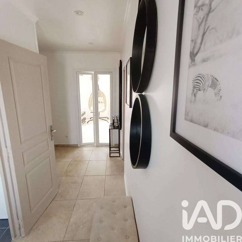 Maison - 93 m² - 4 pièces