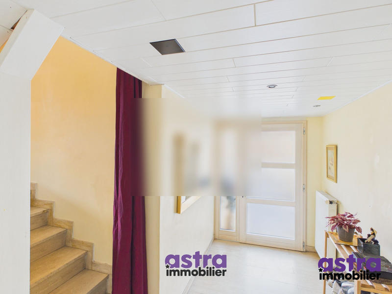 Maison - 150 m² - 5 pièces