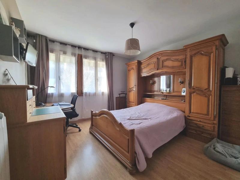 Maison - 82 m² - 5 pièces