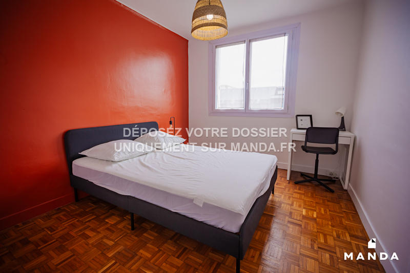 Chambre - 13 m² - 4 pièces