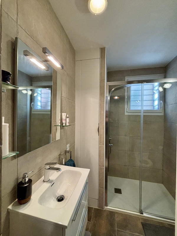 Villa - 80 m² - 4 pièces