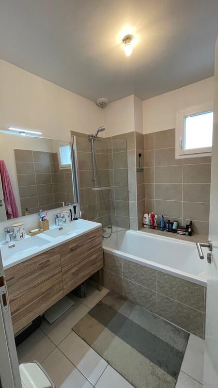 Maison traditionnelle - 62 m² - 3 pièces