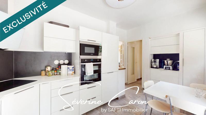 Maison - 185 m² - 7 pièces